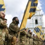 Українські хакери примусили росіян фінансувати полк «Азов»