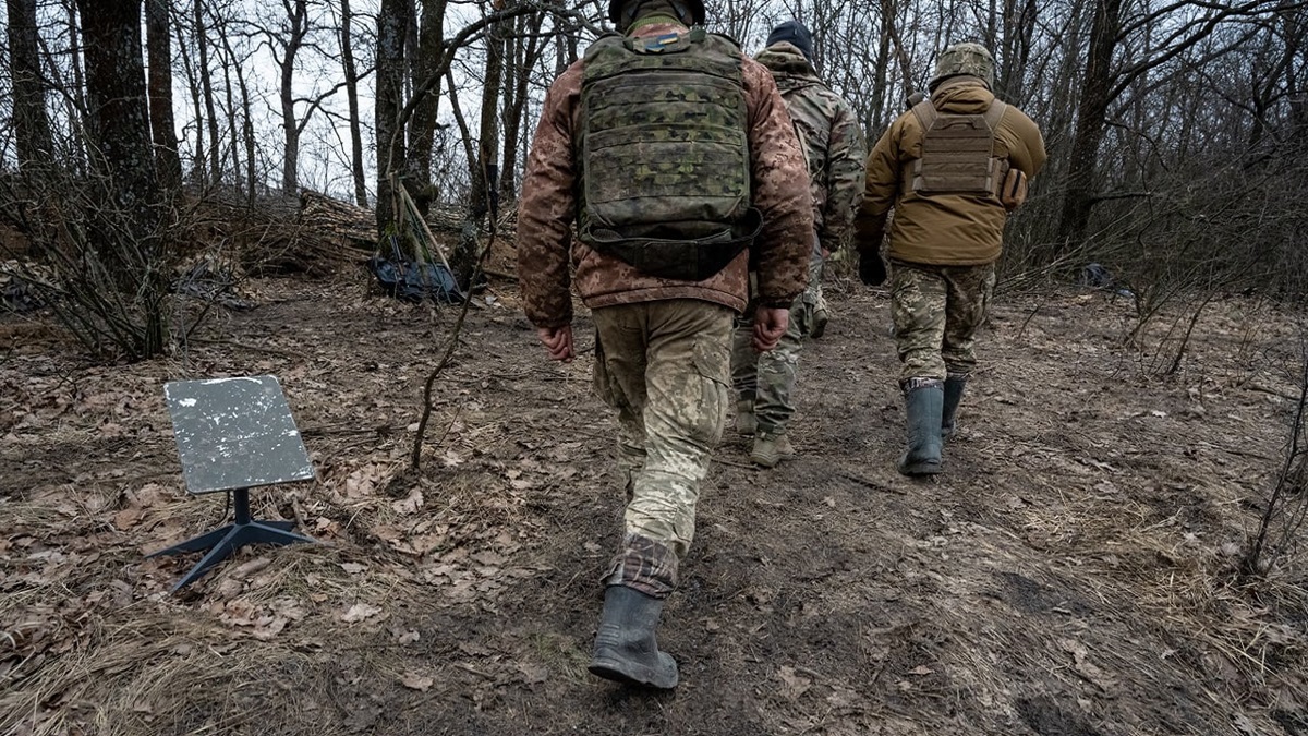 Новини політики - Аби тільки без вас: чим ЗСУ зможе замінити систему Starlink