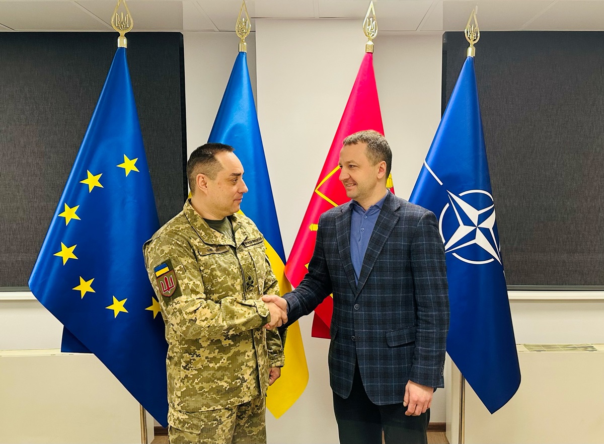 Новини України - Міноборони посилює мовну політику в армії