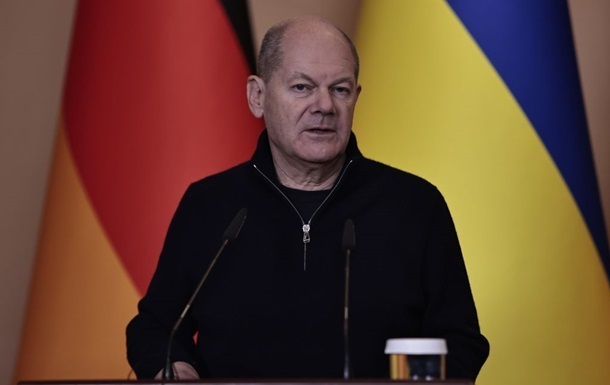 Новини світу - Шольц назвав "недоречними" розмови про миротворців в Україні