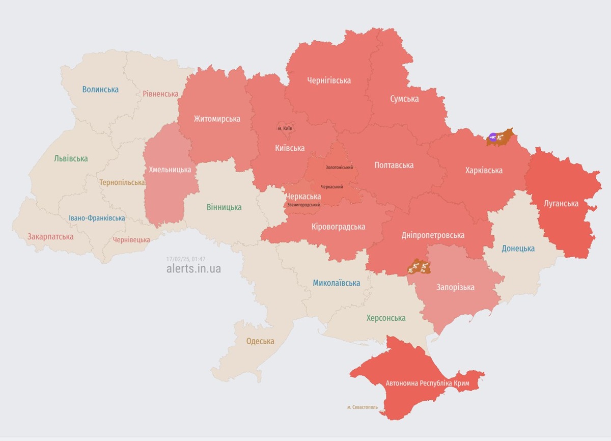 Без категорії - У Харкові пролунали вибухи