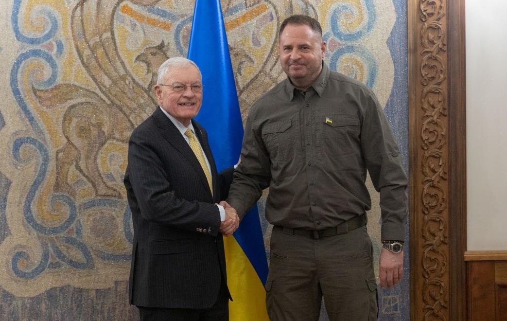 Новини України - Єрмак провів переговори з Келлогом