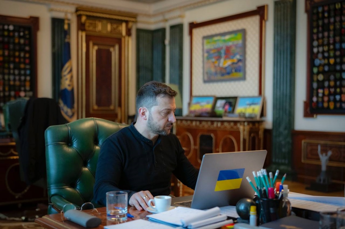 Новини України - Зеленський провів розмову з Шольцом