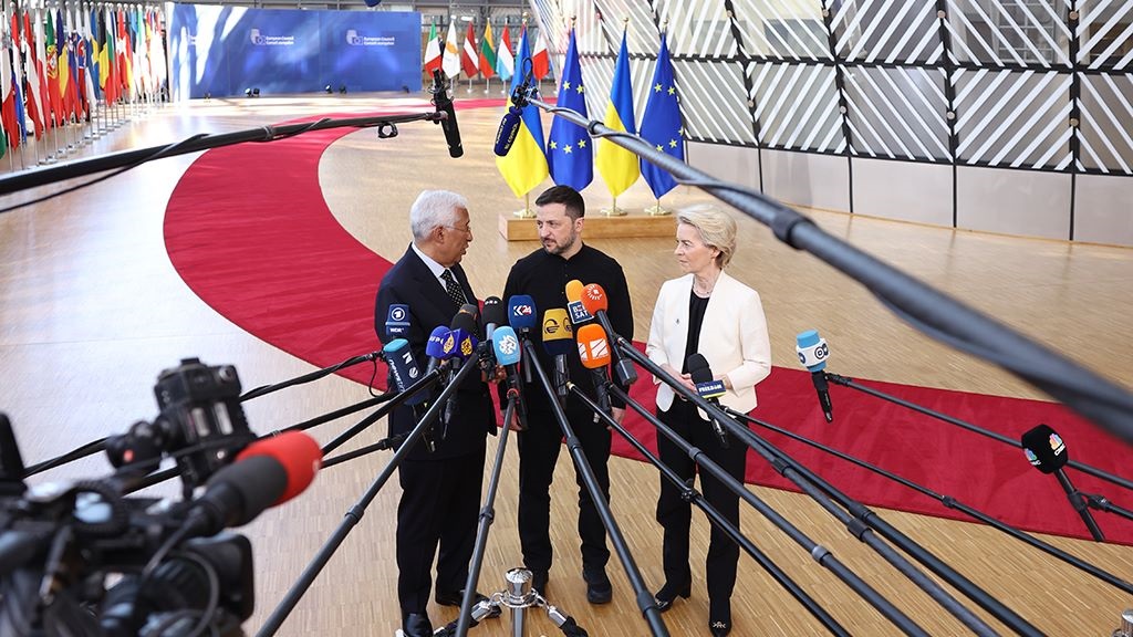 Новини світу - Екстрений саміт Євросоюзу: перші заяви