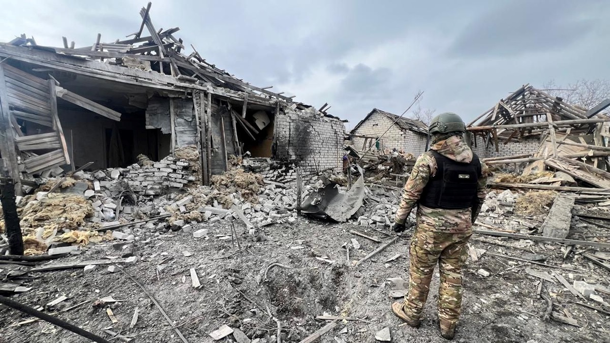 Новини України - Костянтинівка зазнала авіаудару: пошкоджено 25 будинків