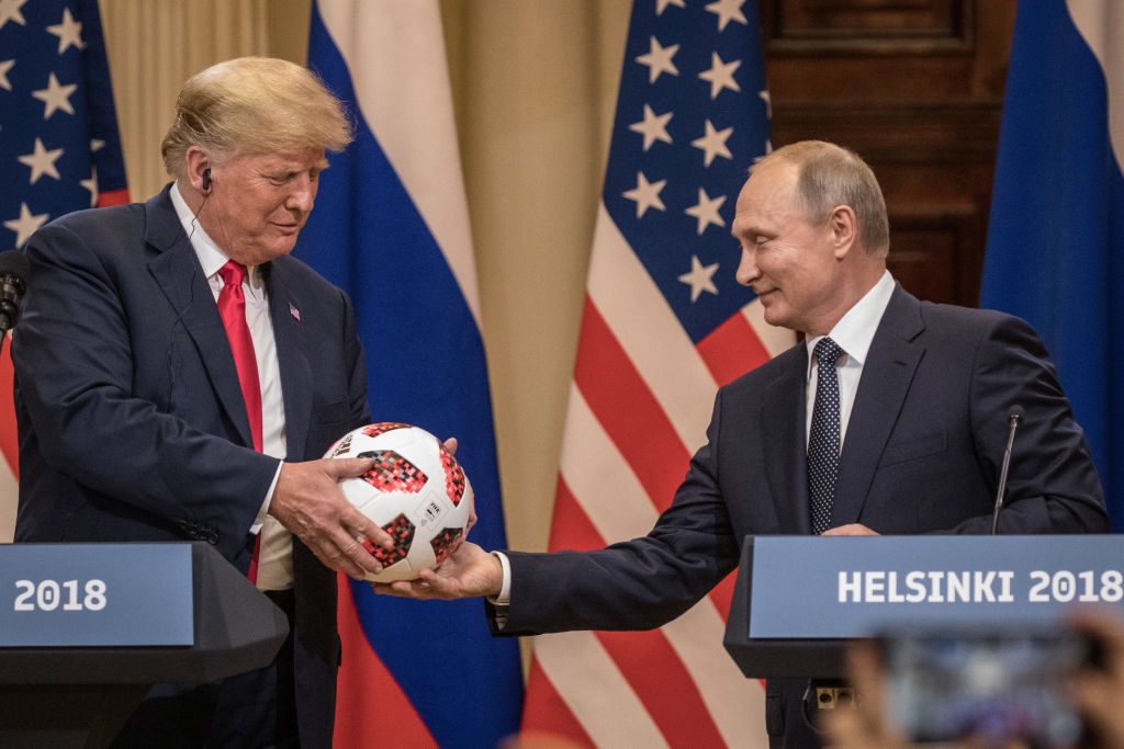 Новини світу - Пас для США. Розмова Путіна з посланцем Трампа