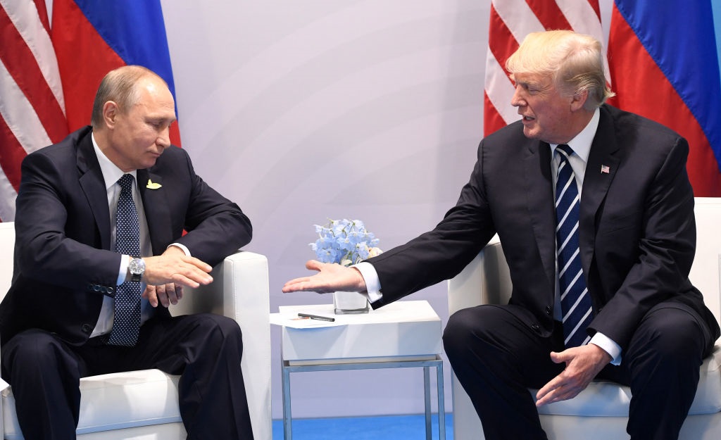 Новини світу - Перемир’я не буде? Розмова Трампа і Путіна