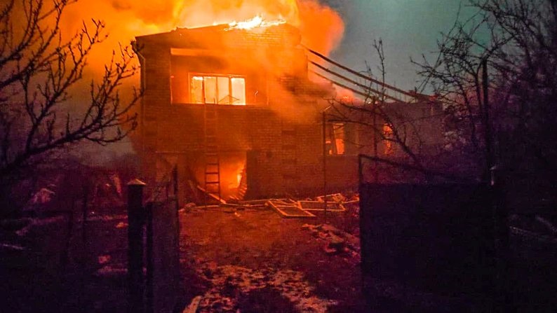 Новини України - Росіяни вдарили по Ізюму: загинула жінка, є поранені