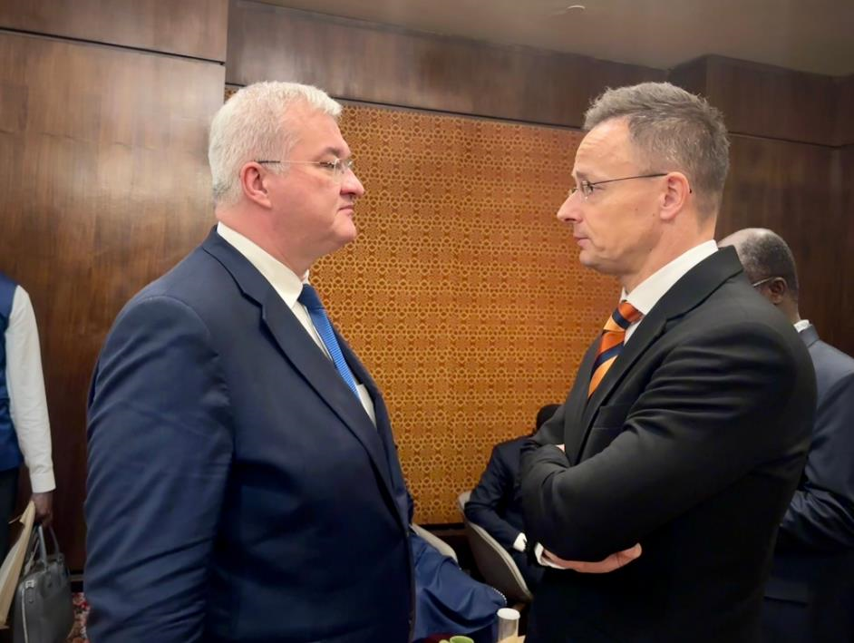 Новини світу - Сибіга анонсував зустріч із Сіярто