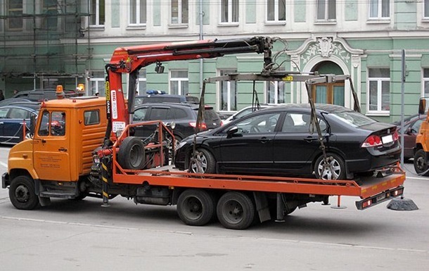Новини Києва - У Києві перестануть евакуйовувати авто під час повітряної тривоги