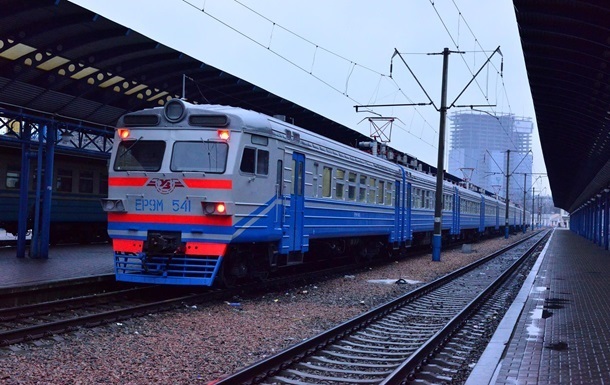 Новини України - Укрзалізниця повідомила про затримки потягів через атаку РФ