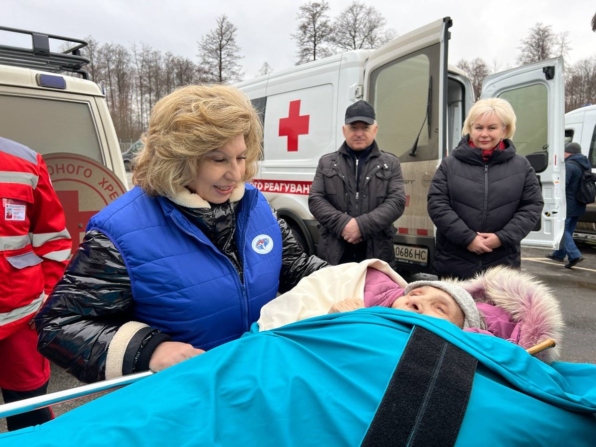 Новини світу - В РФ з України евакуювали понад 30 жителів Курщини