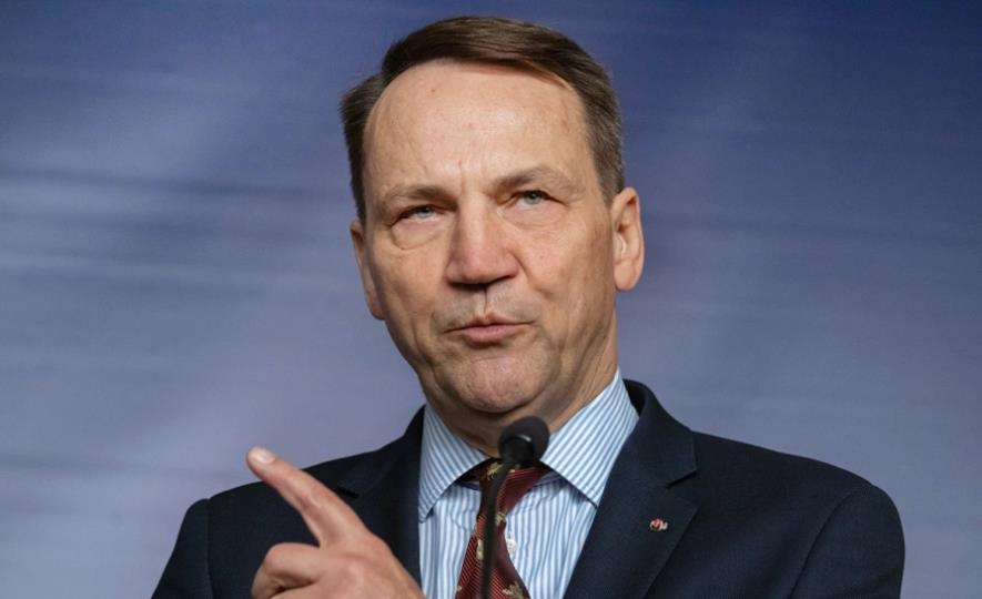 Новини світу - Варшава відреагувала на ініціативу Орбана провести референдум щодо України