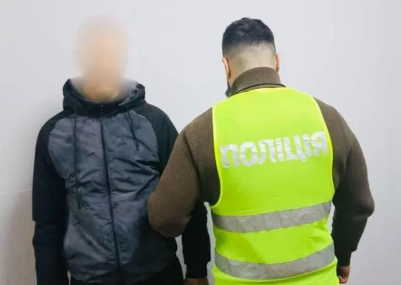 Новини України - Затримано молодиків, які на Прикарпатті побили та пограбували військового