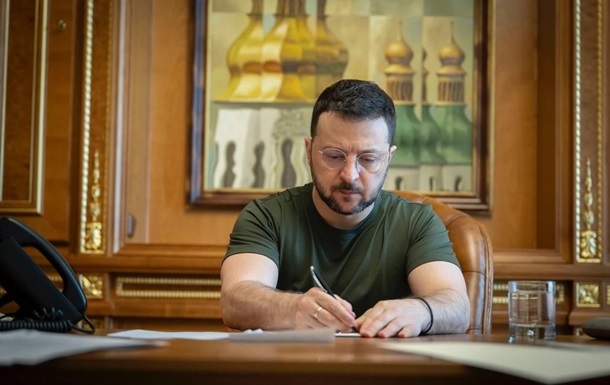 Новини України - Зеленський підписав закон щодо купівлі енергоблоків для ХАЕС