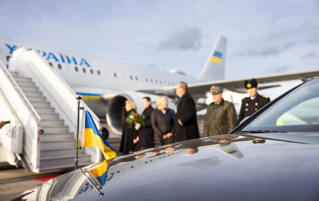 Новини України - Зеленський прибув з візитом до Норвегії