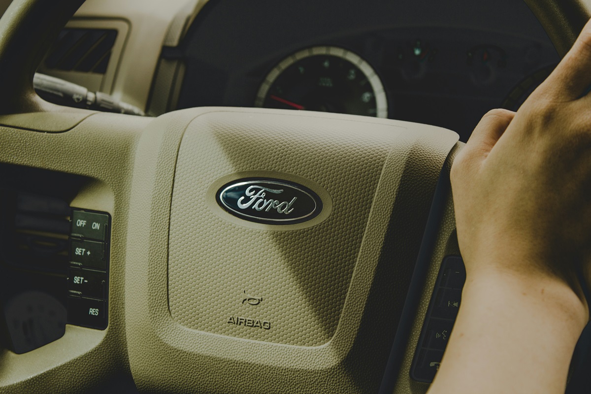 Новини бізнесу - Ford відкликає понад 148 тисяч авто в США
