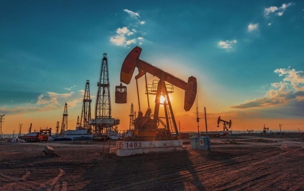 Новини бізнесу - На нафтовому ринку прискорився обвал цін