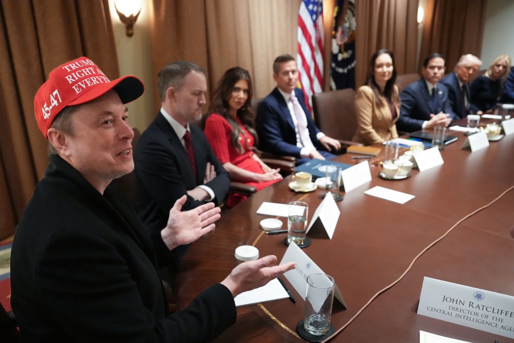 Новини світу - Самі збитки. Маску набридла робота на Трампа