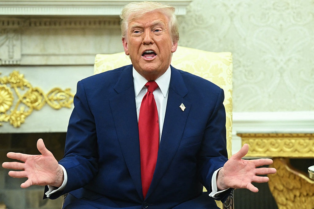 Новини світу - Трамп здав назад. Перерва в тарифній війні