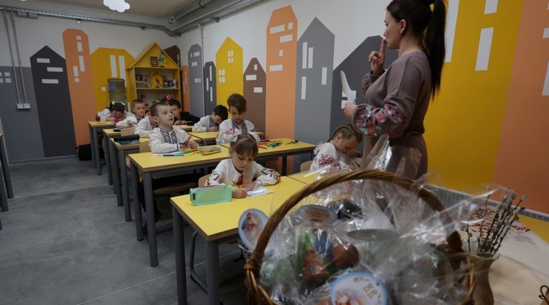 Новини України - Третю підземну школу відкрили у Харкові