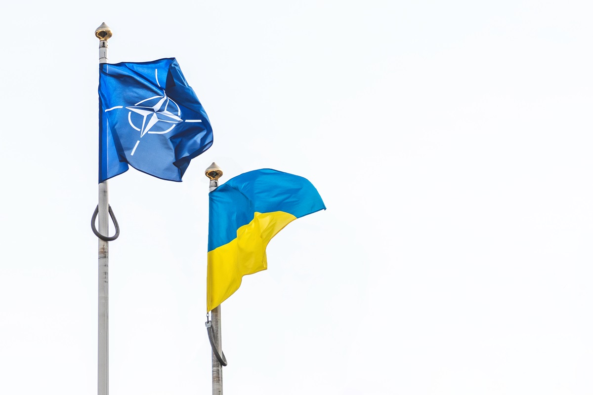 Новини світу - У звіті НАТО не згадали про майбутнє членство України