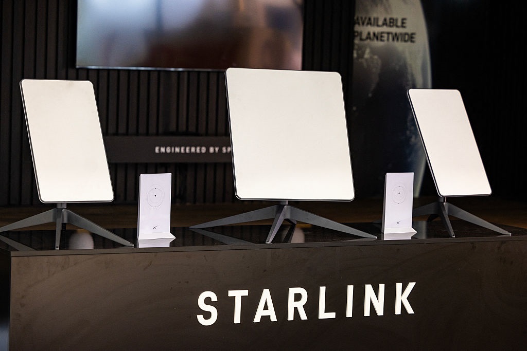 Новини України - ЗМІ полічили, скільки Польща витратила на Starlink для України