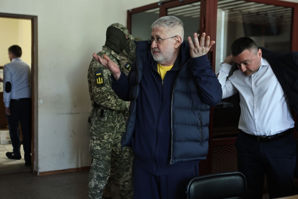 Новини України - Коломойському продовжили запобіжний захід у справі про замах на вбивство
