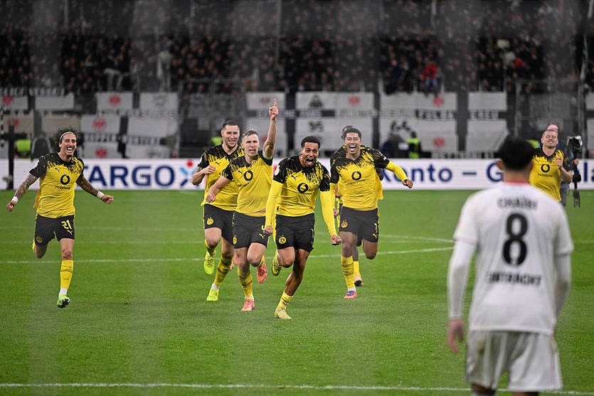 Новини спорту - Боруссія Дортмунд вибила Айнтрахт з Кубка Німеччини по пенальті