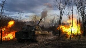 Про контракт і тривале навчання операторів БпЛА.