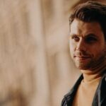 Артур Логай після втрати пальця: як актор звик до змін і жартує попри біль