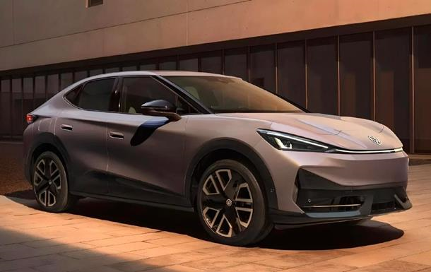 Авто новини - Електромобілі знову обійшли бензинові авто за продажами в Україні