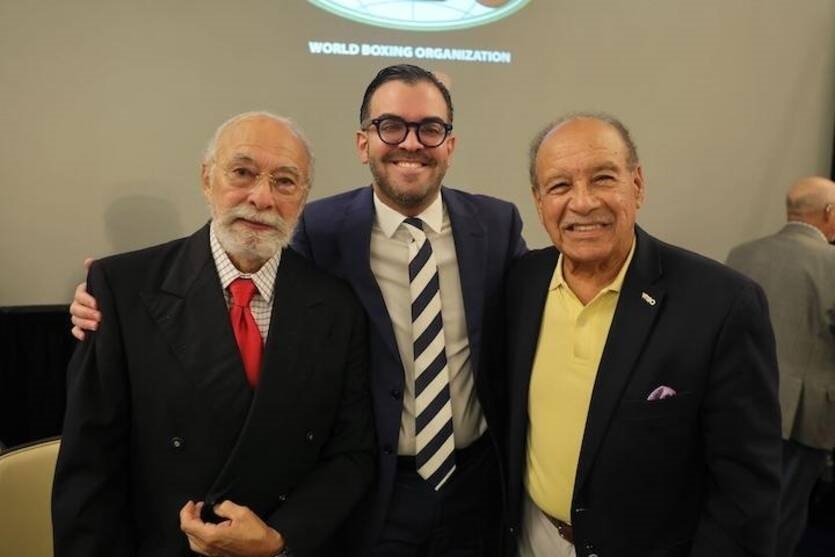 Новини спорту - Президент WBO висловився щодо відмови Усика від титулу