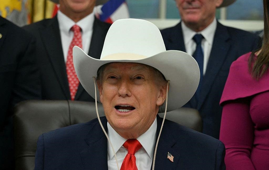 Новини світу - Трамп подав позов проти BBC на $5 млрд