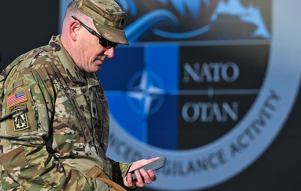 Новини світу - У Конгрес внесли законопроект про вихід США з НАТО