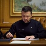 Зеленський підписав закон про створення поштового банку