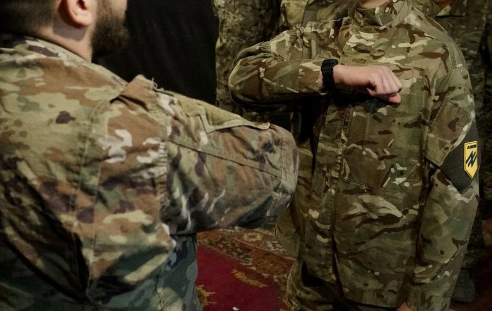 “Інтербат” Азову взяв у полон 18 росіян за добу