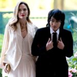 Син Джолі й Пітта відмовився від прізвища зіркового батька