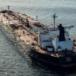 Танкери з російською нафтою дрейфують біля Китаю