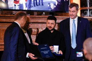 Українців нагородили премією імені фон Клейста