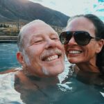 62-річний лідер Metallica освідчився коханій під водою серед акул