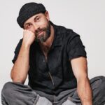 Бєдняков позбувся бороди та показав весняне оновлення