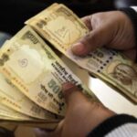 Індійська Рупія впала до історичного антирекорду