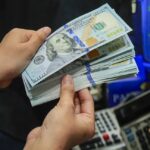 Курс гривні зміцнюється на початку тижня