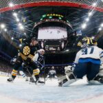 НХЛ: тріумфи Бостона, Тампи й Баффало