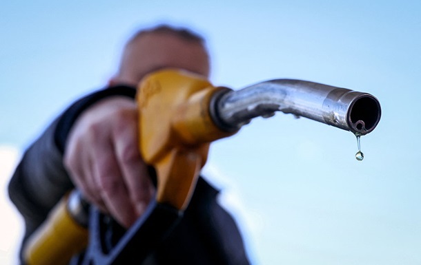 Ціна на нафту зростає попри плани вивільнити запаси