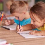 Як зрозуміти, що дитині не підходить традиційна очна школа: 7 тривожних сигналів