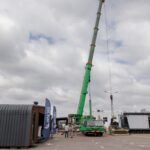 Будівельне шоу від HutJet: компанія змонтувала prefab-будинок за 8 годин