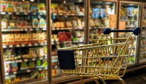 Криза в Криму: у Севастополі почали обмежувати продаж продуктів