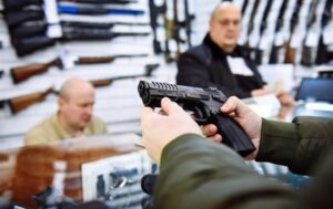МВС готує нові правила обігу вогнепальної зброї